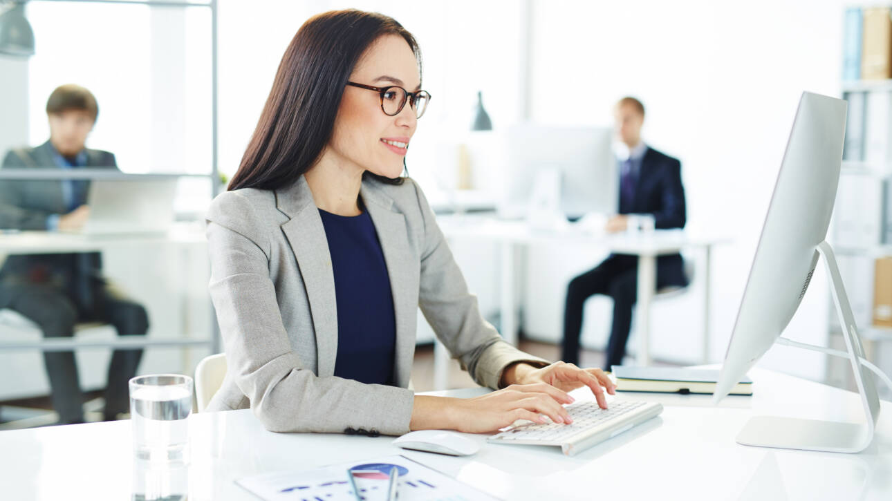 AI Agents Transform Regulatory Content